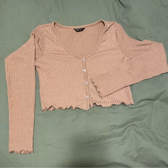 Crop top bundle - Picture 10 of 15